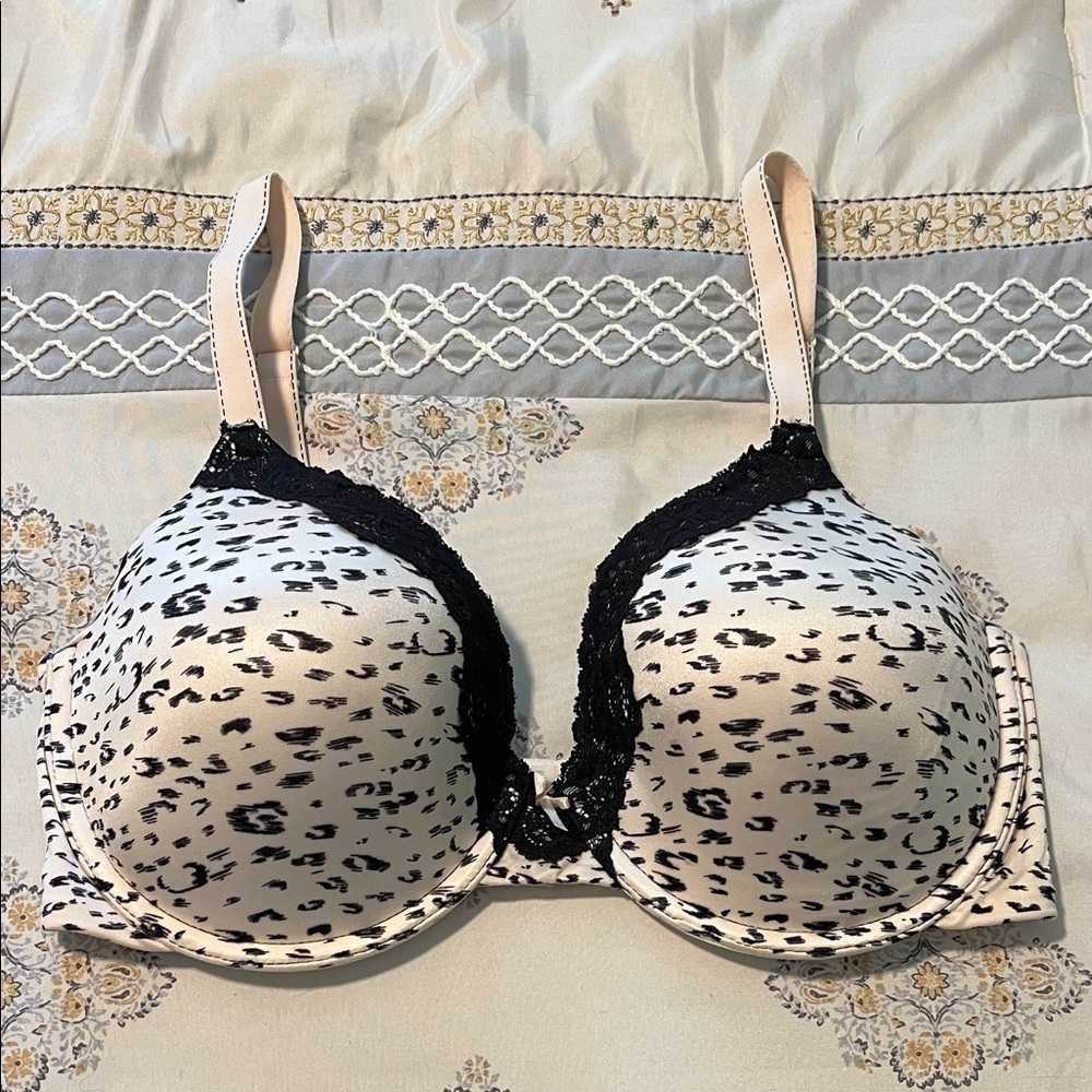 Maidenform Blush and Black Animal Print Bra